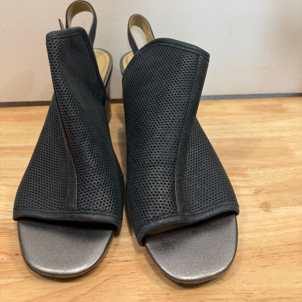 Geox Black and Silver Women's Sandals